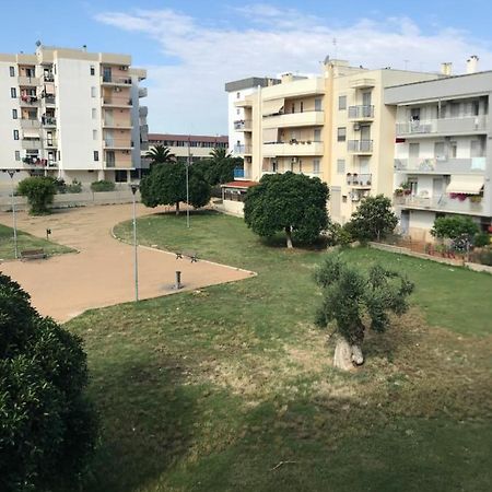 滨海波利尼亚诺Lo Scoglio住宿加早餐旅馆 外观 照片